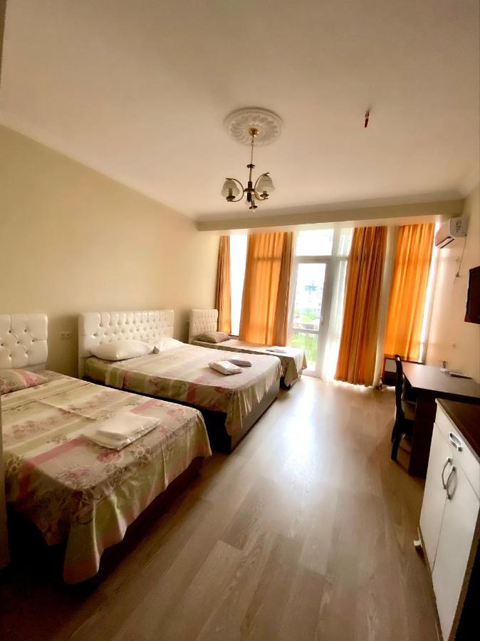 Hotel Eurasia Batumi Exteriér fotografie